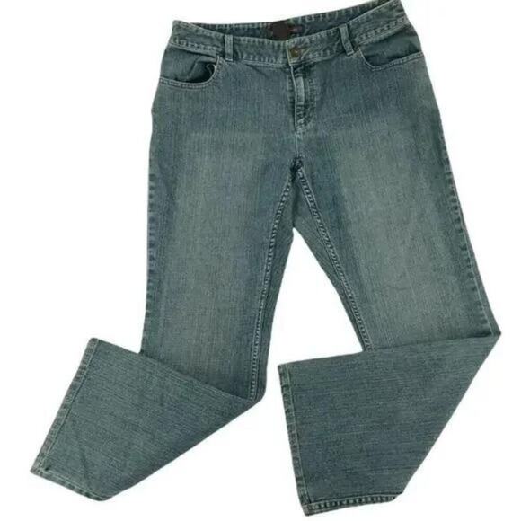 Liz Claiborne Womens Bootcut Blue Medium Wash Comfort Jeans Size 12 Petite - Picture 1 of 9